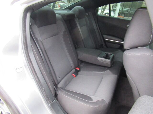 2017 Dodge Charger SXT