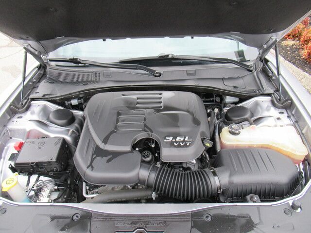 2017 Dodge Charger SXT