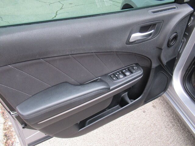 2017 Dodge Charger SXT