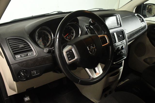 2017 Dodge Grand Caravan SE | Branford, CT | Sound Auto Wholesalers 2017 Dodge Grand Caravan SE | Branford, CT | Sound Auto Wholesalers