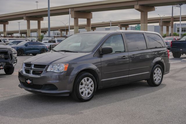 2017 Dodge Grand Caravan SE 7-PASSENGER / CLEAN CARFAX / REAR DVD | Austin, TX | Rocky Mountain Truck Stop Austin