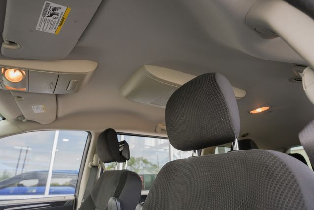 2017 Dodge Grand Caravan SE 7-PASSENGER / CLEAN CARFAX / REAR DVD | Austin, TX | Rocky Mountain Truck Stop Austin