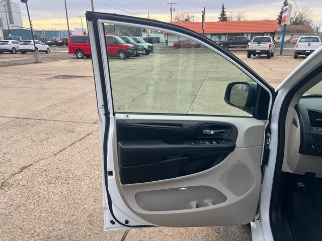 2017 Dodge Grand Caravan SE | Dickinson, ND | Heiser Motors 2017 Dodge Grand Caravan SE | Dickinson, ND | Heiser Motors