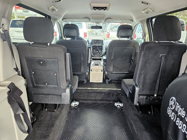 2017 Dodge Grand Caravan SE Wheelchair Van Handicap Ramp Van