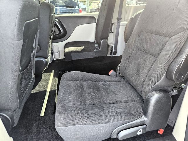 2017 Dodge Grand Caravan SE Wheelchair Van Handicap Ramp Van