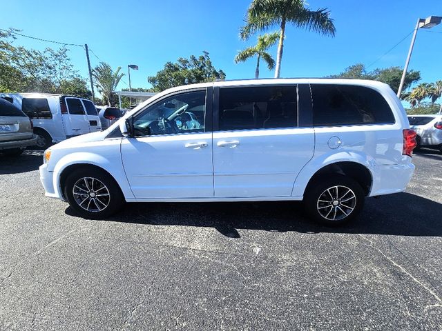 2017 Dodge Grand Caravan SXT Wheelchair Van Handicap Ramp Van