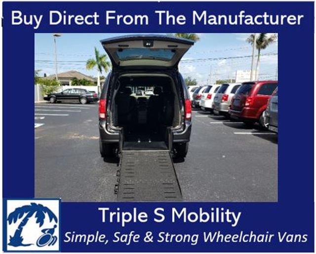 2017 Dodge Grand Caravan Sxt Wheelchair Van Handicap Ramp Van  | Pinellas Park, Florida | Triple S Mobility, Inc