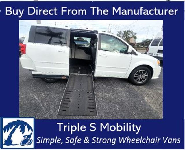 2017 Dodge Grand Caravan Sxt Wheelchair Van Handicap Ramp Van  | Pinellas Park, Florida | Triple S Mobility, Inc