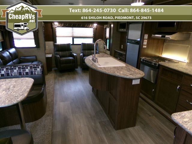 2017 Dutchmen Coleman 3035rl  | Piedmont, SC | Cheap RV's LLC