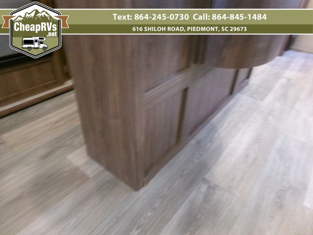 2017 Dutchmen Coleman 3035rl  | Piedmont, SC | Cheap RV's LLC