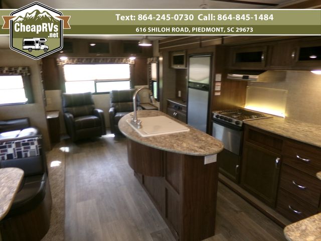2017 Dutchmen Coleman 3035rl  | Piedmont, SC | Cheap RV's LLC