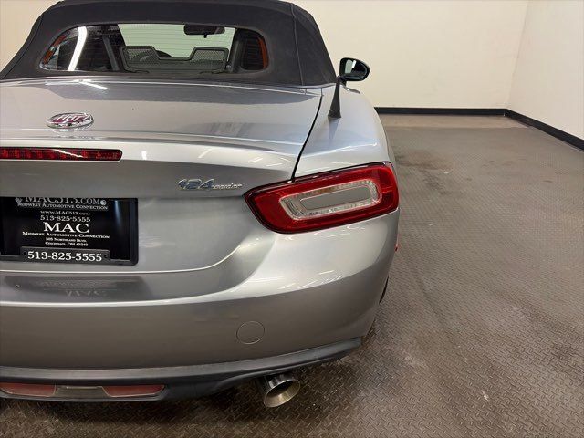 2017 FIAT 124 Spider Classica