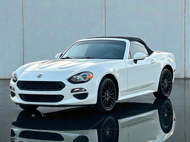 2017 Fiat 124 Spider Classica | Plano, TX | Schneck Motor Company 2017 Fiat 124 Spider Classica | Plano, TX | Schneck Motor Company