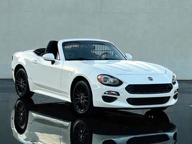 2017 Fiat 124 Spider Classica | Plano, TX | Schneck Motor Company