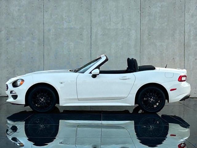 2017 Fiat 124 Spider Classica | Plano, TX | Schneck Motor Company