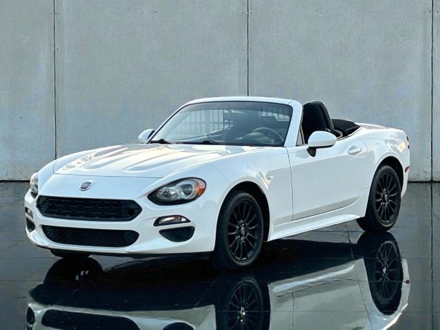 2017 Fiat 124 Spider Classica | Plano, TX | Schneck Motor Company 2017 Fiat 124 Spider Classica | Plano, TX | Schneck Motor Company