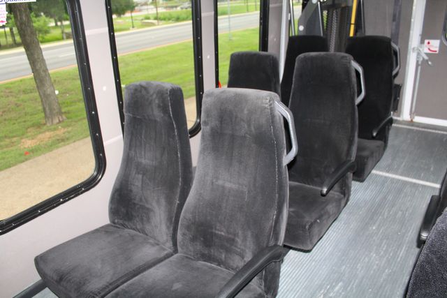 2017 Ford E450 15 Passenger Dimond Coach W/ Wheelchair Lift | Irving, Texas | Lonestar Automart Inc.