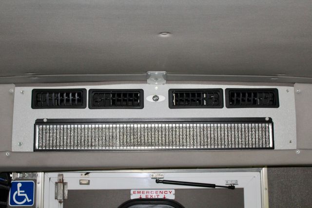 2017 Ford E450 15 Passenger Dimond Coach W/ Wheelchair Lift | Irving, Texas | Lonestar Automart Inc. 2017 Ford E450 15 Passenger Dimond Coach W/ Wheelchair Lift | Irving, Texas | Lonestar Automart Inc.