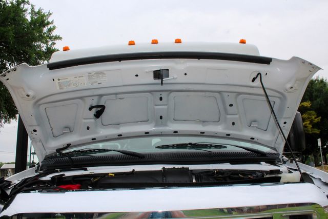 2017 Ford E450 15 Passenger Dimond Coach W/ Wheelchair Lift | Irving, Texas | Lonestar Automart Inc.