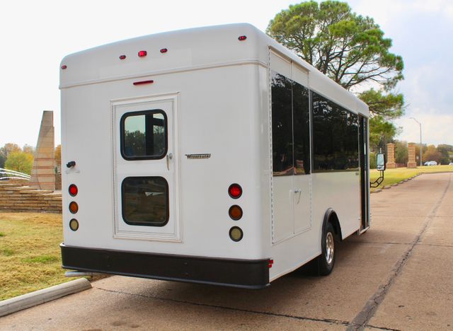 2017 Ford E450 15 Passenger Winnebago Bus With Wheelchair Lift | Irving, Texas | Lonestar Automart Inc. 2017 Ford E450 15 Passenger Winnebago Bus With Wheelchair Lift | Irving, Texas | Lonestar Automart Inc.