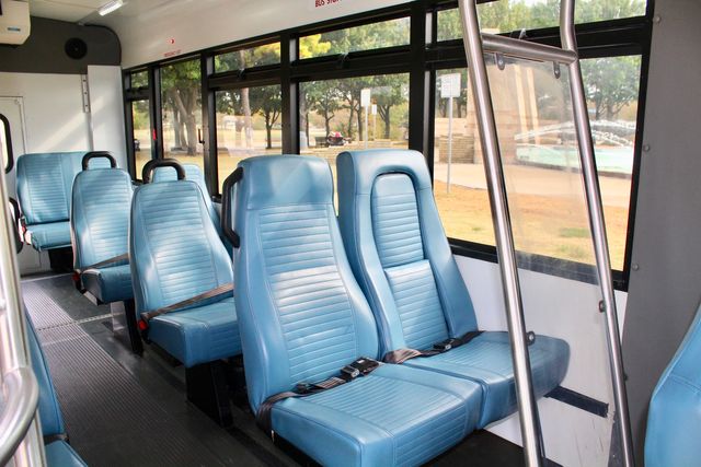 2017 Ford E450 15 Passenger Winnebago Bus With Wheelchair Lift | Irving, Texas | Lonestar Automart Inc. 2017 Ford E450 15 Passenger Winnebago Bus With Wheelchair Lift | Irving, Texas | Lonestar Automart Inc.