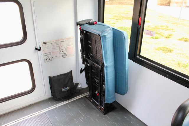 2017 Ford E450 15 Passenger Winnebago Bus With Wheelchair Lift | Irving, Texas | Lonestar Automart Inc. 2017 Ford E450 15 Passenger Winnebago Bus With Wheelchair Lift | Irving, Texas | Lonestar Automart Inc.