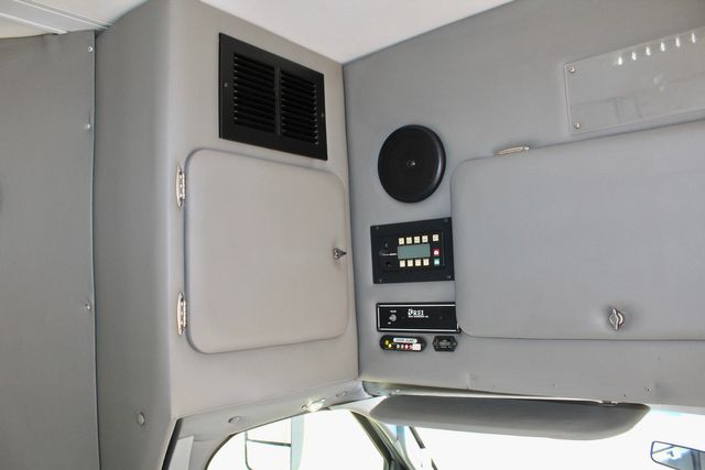 2017 Ford E450 15 Passenger Winnebago Bus With Wheelchair Lift | Irving, Texas | Lonestar Automart Inc. 2017 Ford E450 15 Passenger Winnebago Bus With Wheelchair Lift | Irving, Texas | Lonestar Automart Inc.