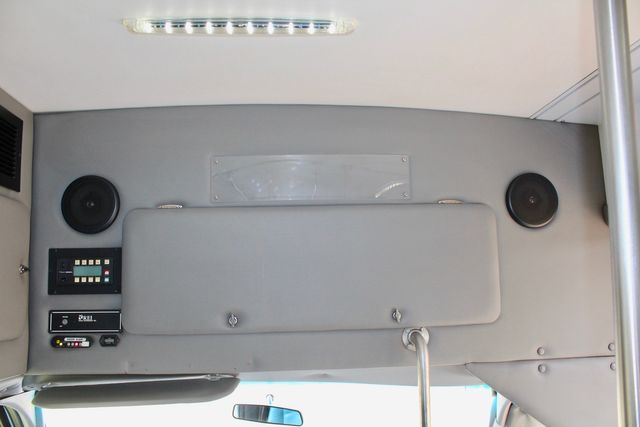 2017 Ford E450 15 Passenger Winnebago Bus With Wheelchair Lift | Irving, Texas | Lonestar Automart Inc. 2017 Ford E450 15 Passenger Winnebago Bus With Wheelchair Lift | Irving, Texas | Lonestar Automart Inc.