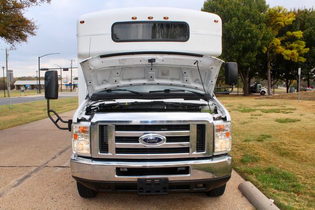 2017 Ford E450 15 Passenger Winnebago Bus With Wheelchair Lift | Irving, Texas | Lonestar Automart Inc. 2017 Ford E450 15 Passenger Winnebago Bus With Wheelchair Lift | Irving, Texas | Lonestar Automart Inc.