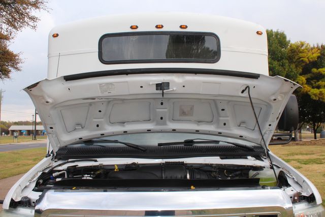 2017 Ford E450 15 Passenger Winnebago Bus With Wheelchair Lift | Irving, Texas | Lonestar Automart Inc. 2017 Ford E450 15 Passenger Winnebago Bus With Wheelchair Lift | Irving, Texas | Lonestar Automart Inc.