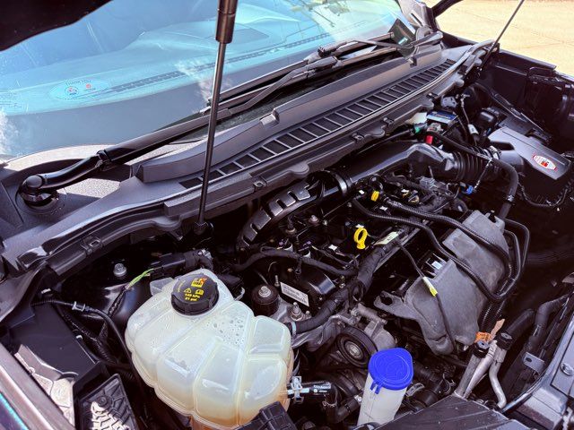 2017 Ford Edge Titanium | Gifford, IL | Trav's Automotive