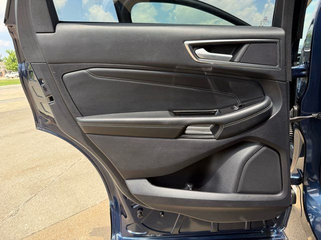 2017 Ford Edge Titanium | Gifford, IL | Trav's Automotive 2017 Ford Edge Titanium | Gifford, IL | Trav's Automotive