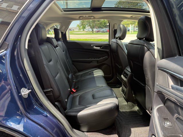 2017 Ford Edge Titanium | Gifford, IL | Trav's Automotive 2017 Ford Edge Titanium | Gifford, IL | Trav's Automotive