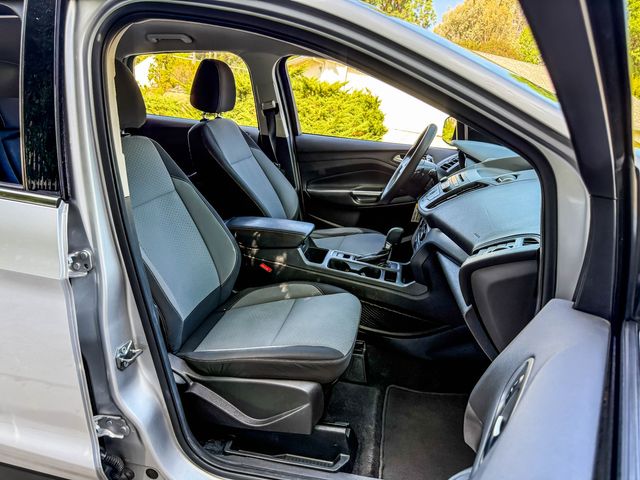 2017 Ford Escape SE - 91K MILES | Agoura Hills, CA | SoCal Auto Group 2017 Ford Escape SE - 91K MILES | Agoura Hills, CA | SoCal Auto Group