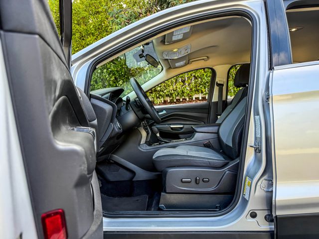 2017 Ford Escape SE - 91K MILES | Agoura Hills, CA | SoCal Auto Group 2017 Ford Escape SE - 91K MILES | Agoura Hills, CA | SoCal Auto Group