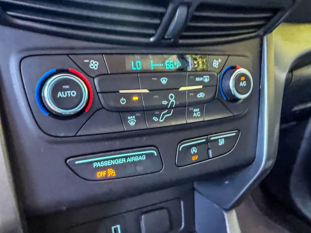 2017 Ford Escape SE - 91K MILES | Agoura Hills, CA | SoCal Auto Group 2017 Ford Escape SE - 91K MILES | Agoura Hills, CA | SoCal Auto Group