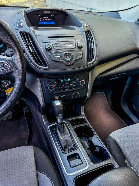 2017 Ford Escape SE - 91K MILES | Agoura Hills, CA | SoCal Auto Group 2017 Ford Escape SE - 91K MILES | Agoura Hills, CA | SoCal Auto Group