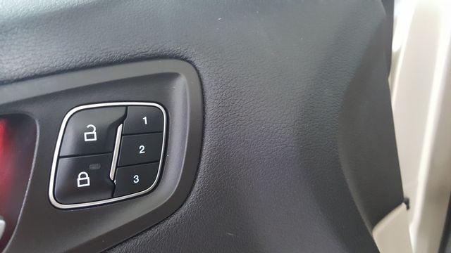 2017 Ford Escape Titanium | Carrollton, TX | Legend Motorcars of Carrollton 2017 Ford Escape Titanium | Carrollton, TX | Legend Motorcars of Carrollton