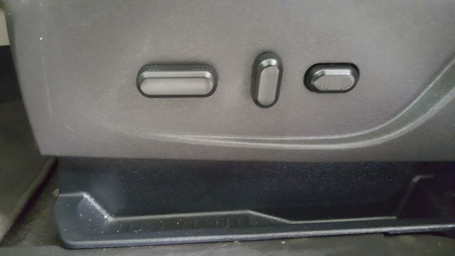 2017 Ford Escape Titanium | Carrollton, TX | Legend Motorcars of Carrollton