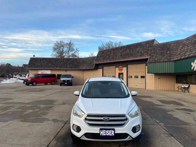 2017 Ford Escape SE | Dickinson, ND | Heiser Motors 2017 Ford Escape SE | Dickinson, ND | Heiser Motors