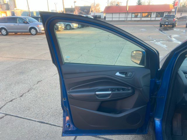 2017 Ford Escape SE | Dickinson, ND | Heiser Motors 2017 Ford Escape SE | Dickinson, ND | Heiser Motors