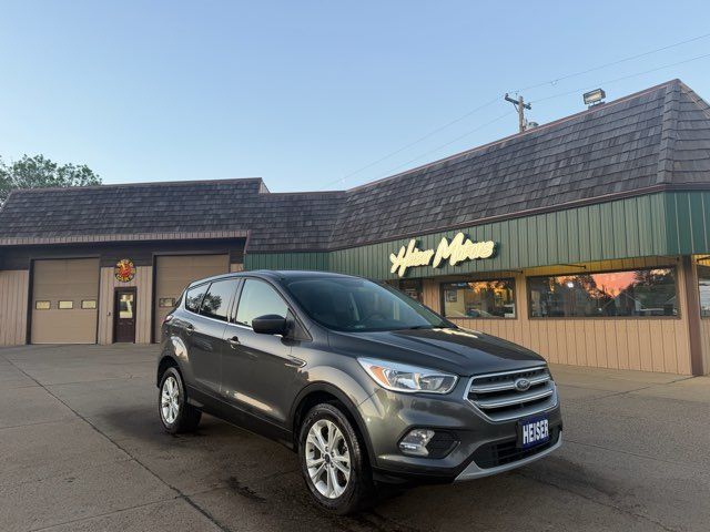 2017 Ford Escape SE | Dickinson, ND | Heiser Motors