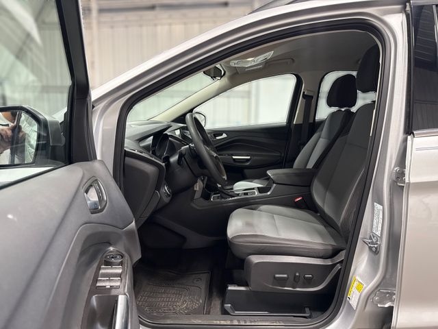 2017 Ford ESCAPE SE | Houston, TX | Texas Star Motors