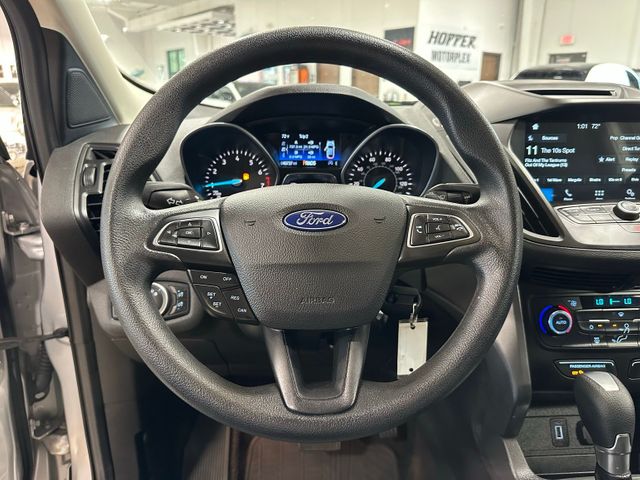 2017 Ford Escape SE 4WD | Irving, Texas | Hopper Motorplex 2017 Ford Escape SE 4WD | Irving, Texas | Hopper Motorplex