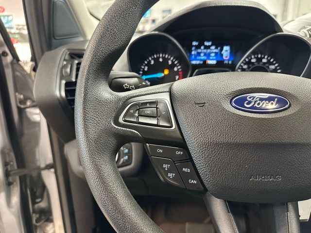2017 Ford Escape SE 4WD | Irving, Texas | Hopper Motorplex 2017 Ford Escape SE 4WD | Irving, Texas | Hopper Motorplex