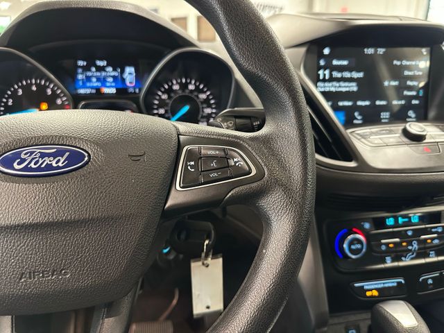 2017 Ford Escape SE 4WD | Irving, Texas | Hopper Motorplex