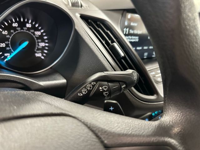 2017 Ford Escape SE 4WD | Irving, Texas | Hopper Motorplex 2017 Ford Escape SE 4WD | Irving, Texas | Hopper Motorplex