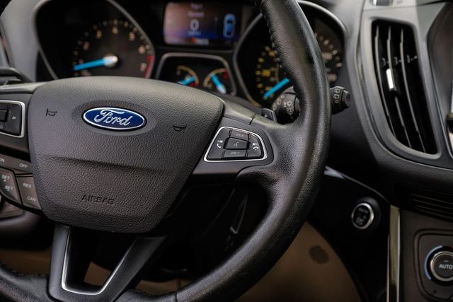 2017 Ford Escape Titanium 2017 Ford Escape Titanium