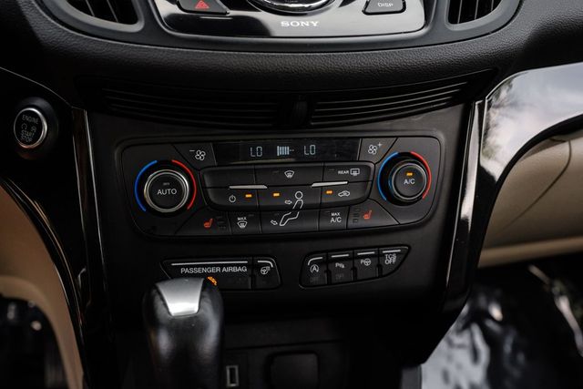 2017 Ford Escape Titanium 2017 Ford Escape Titanium