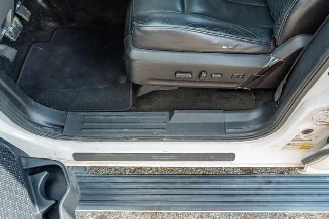 2017 Ford Expedition Limited 4X4 / 7 PASSENGER / LOADED / CLEAN CARFAX | Austin, TX | Rocky Mountain Truck Stop Austin 2017 Ford Expedition Limited 4X4 / 7 PASSENGER / LOADED / CLEAN CARFAX | Austin, TX | Rocky Mountain Truck Stop Austin